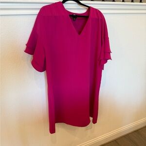 Elegant Pink V-Neck Women's Top